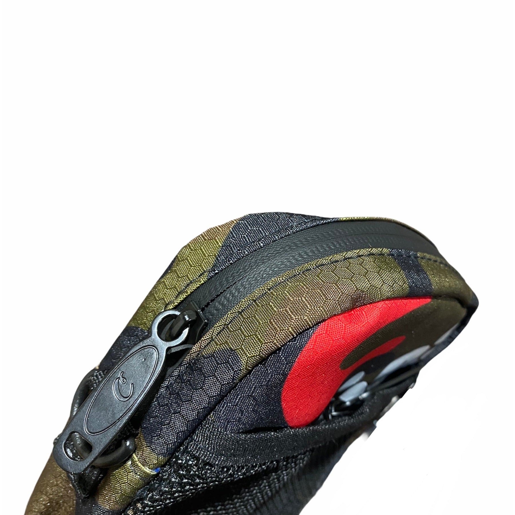 Cookies Layers Honeycomb Shoulder Bag (Red Camo) - Image 4
