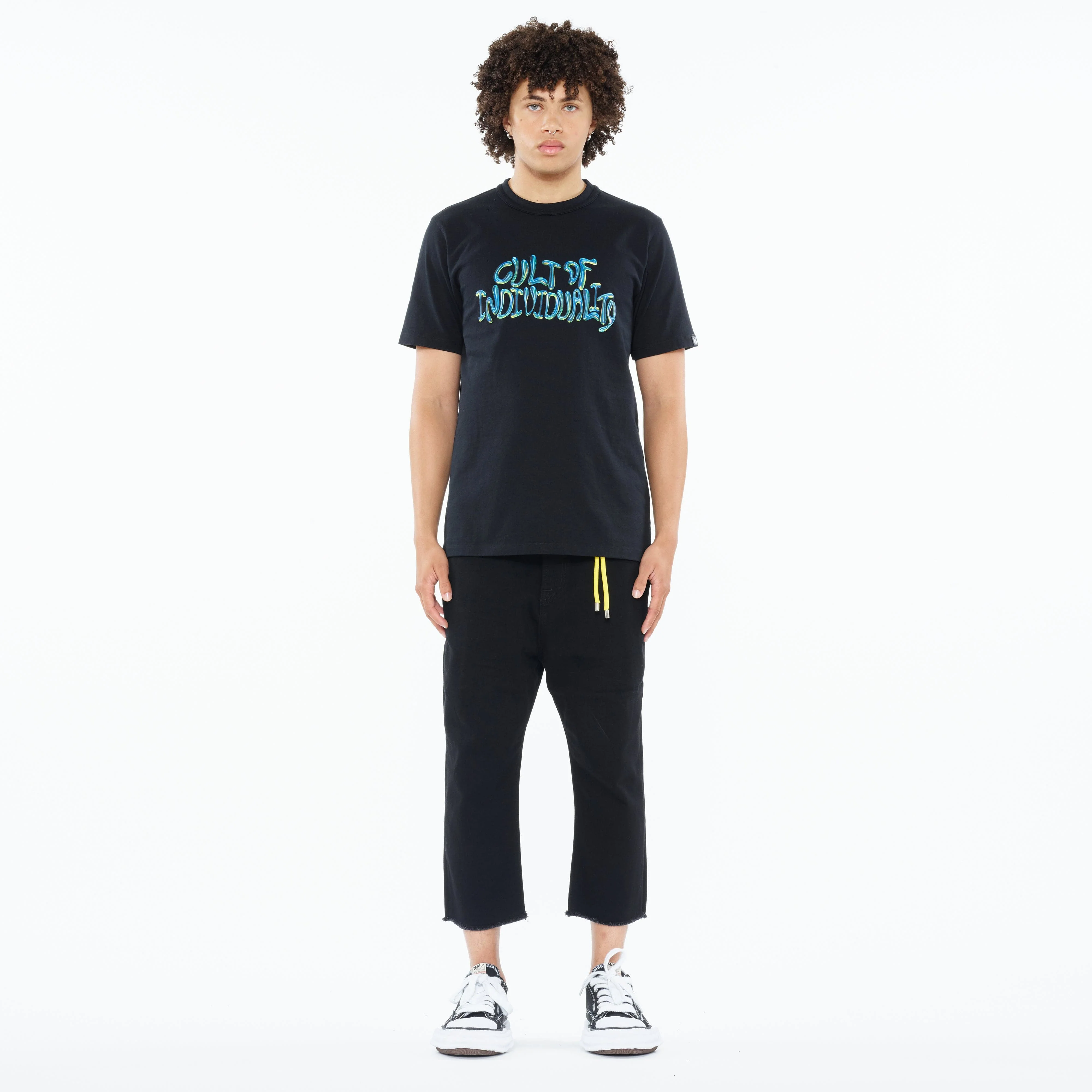Cult's Heavyweight Short Sleeve Crew Neck Tee "Bubble Logo" in Black - Image 4