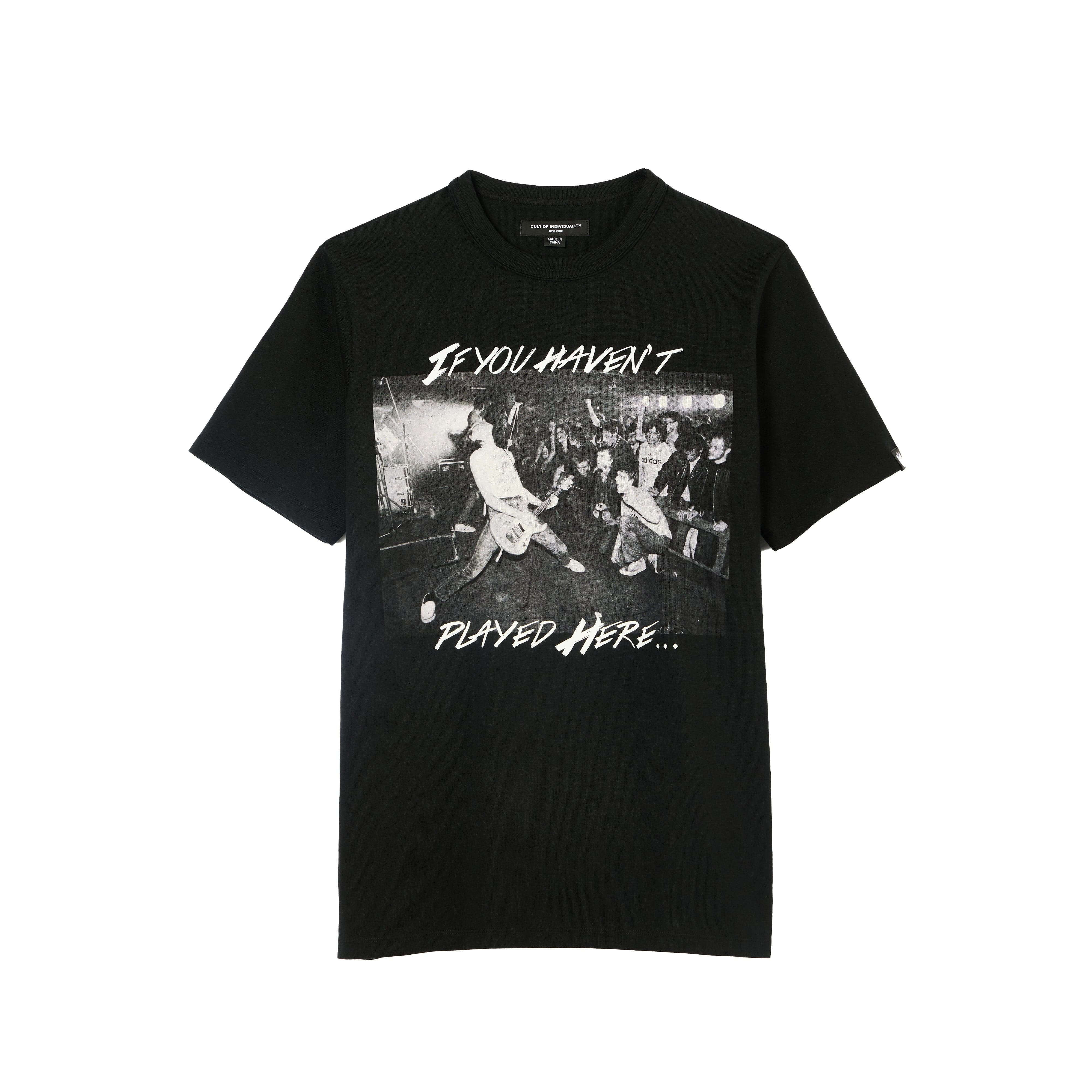 Cult's Heavyweight Short Sleeve Crew Neck Tee "Play Here" in Black