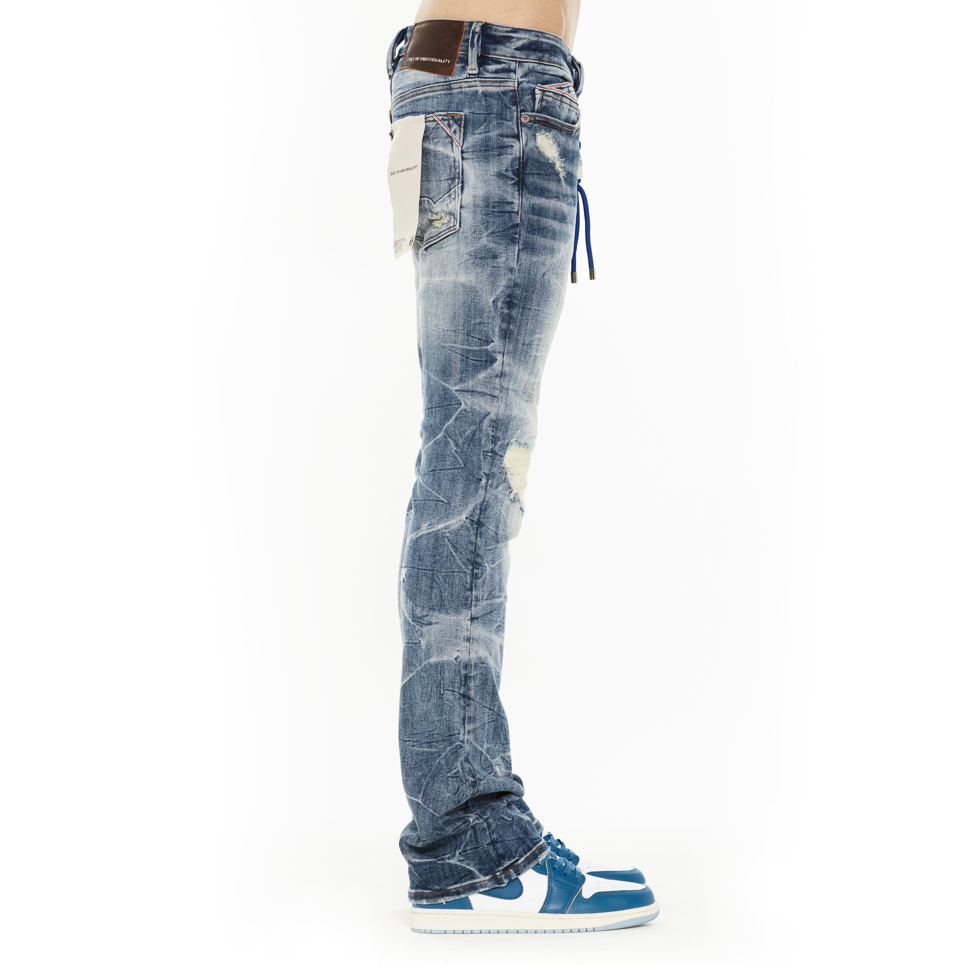 Cult's Lenny Bootcut 603 Jeans in Abel - Image 4