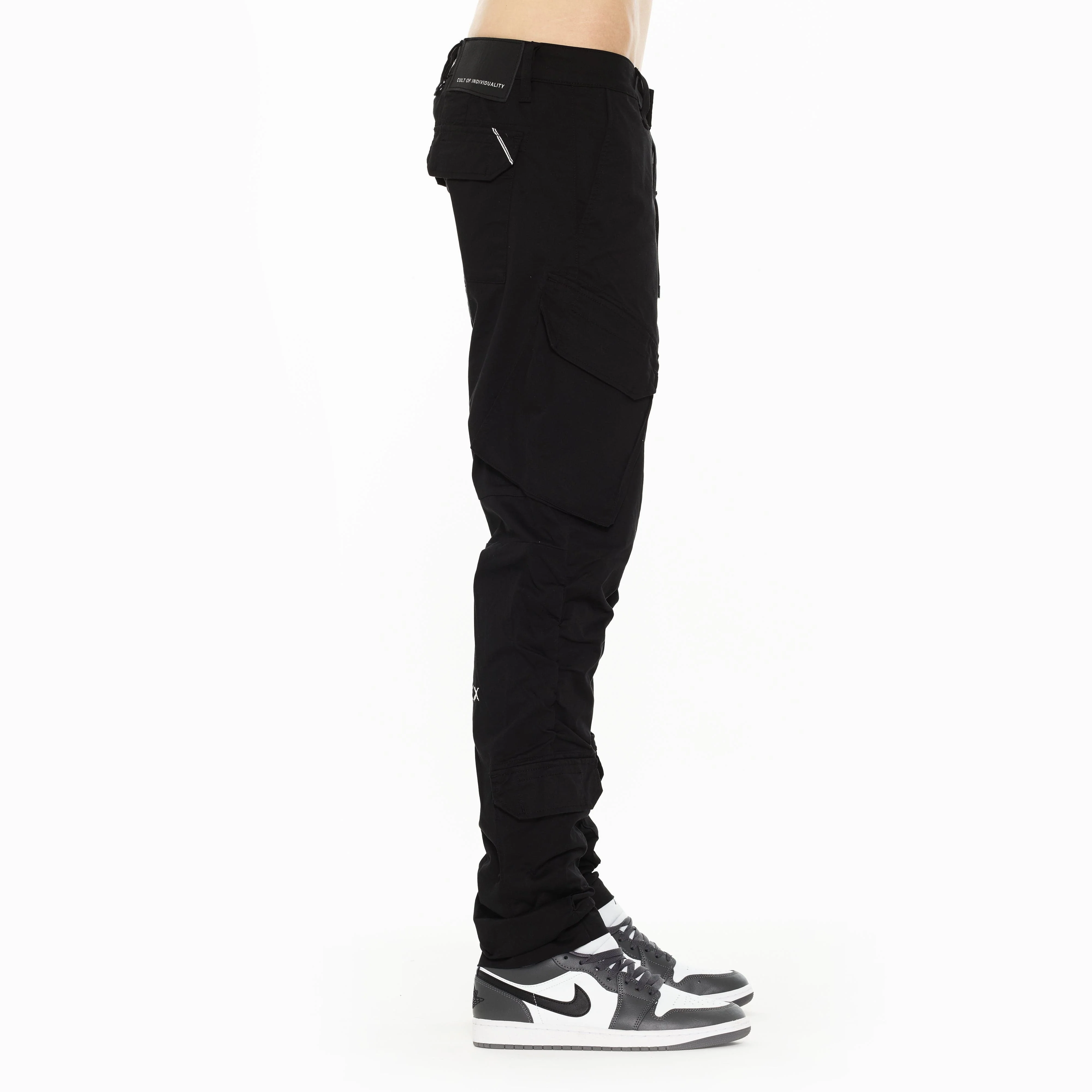Cult's Rocker Cargo 606 Jeans in Black - Image 4
