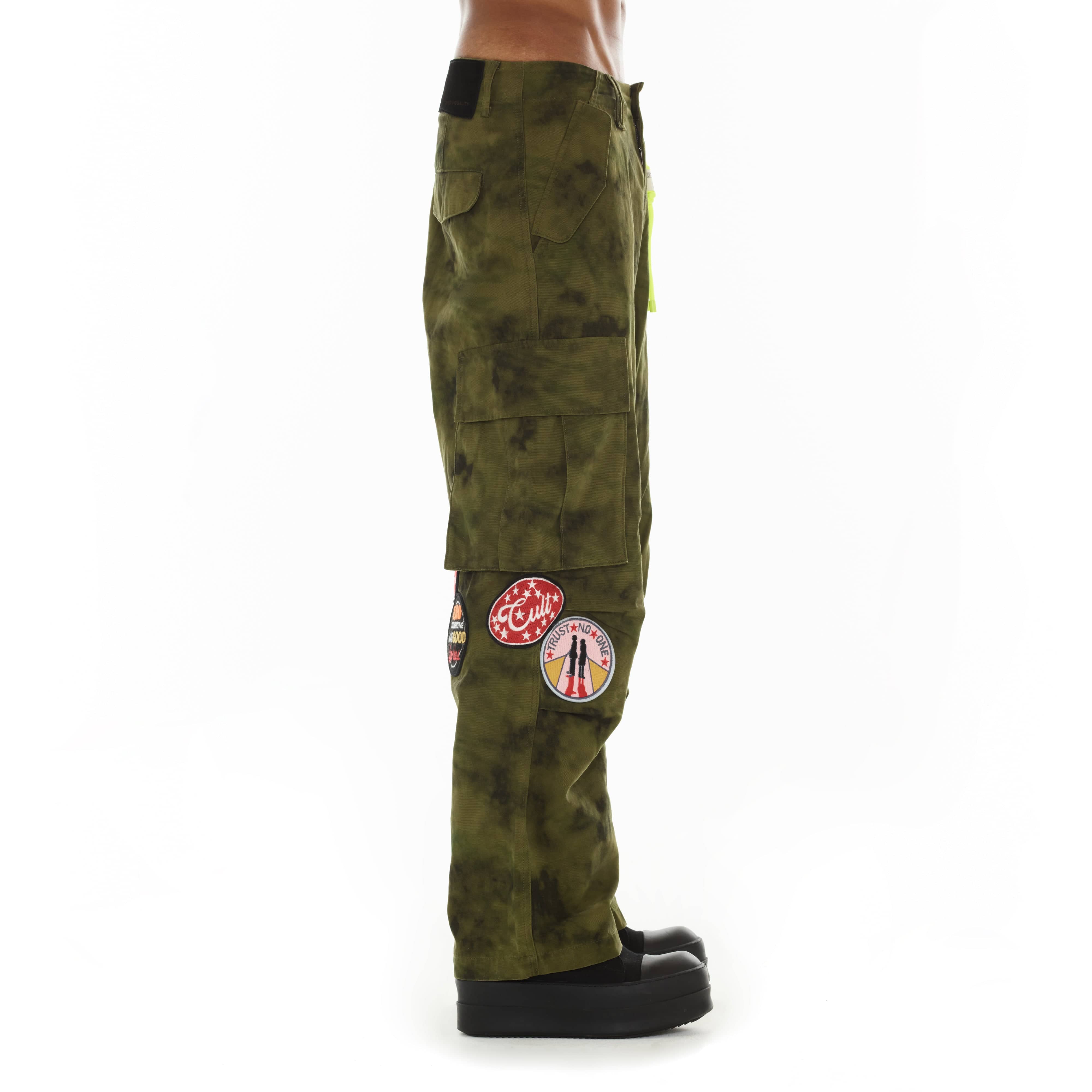 Cult's Utility Cargo Pants in Camo - Image 4