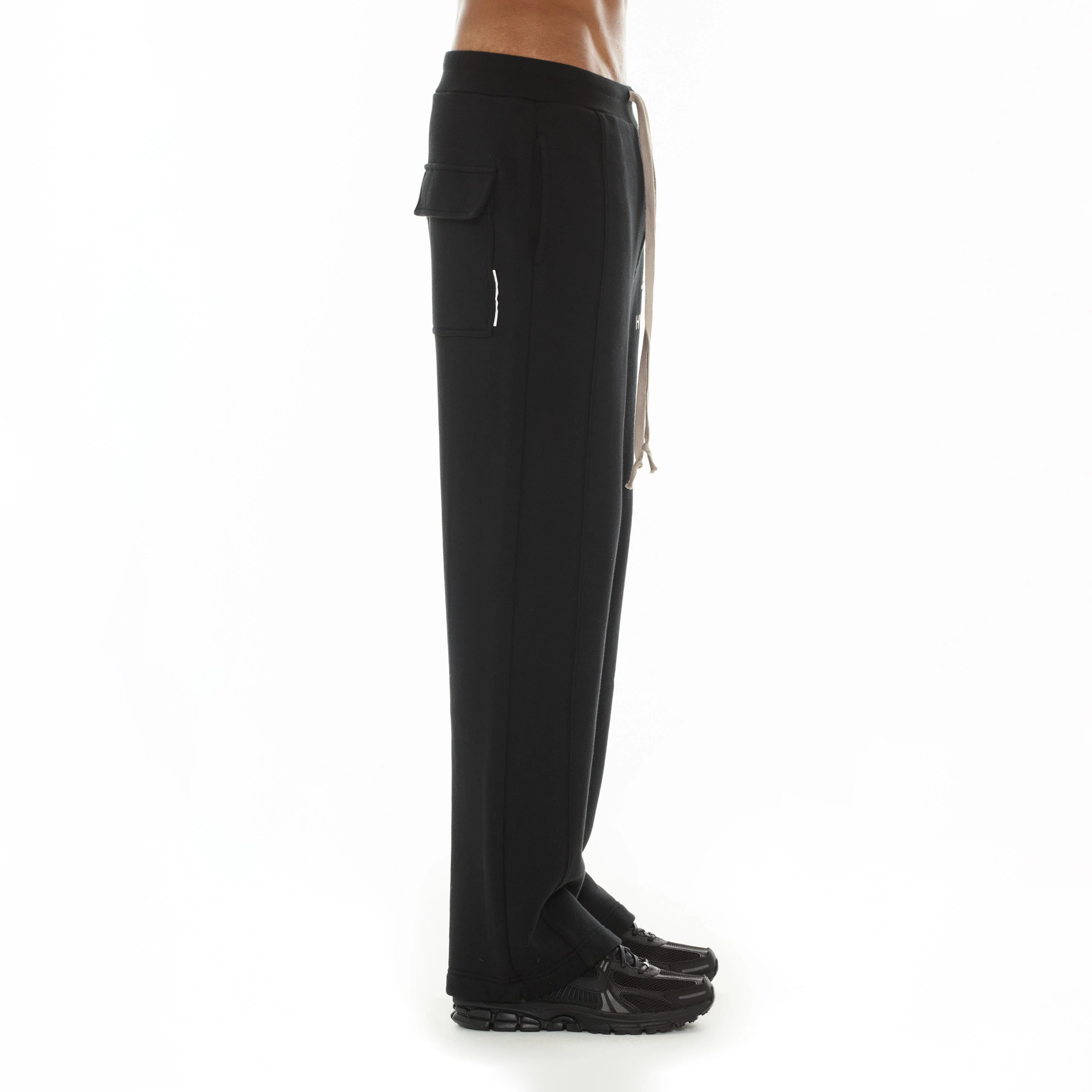 Hvman's Oversized Sweatpants in Black - Image 4