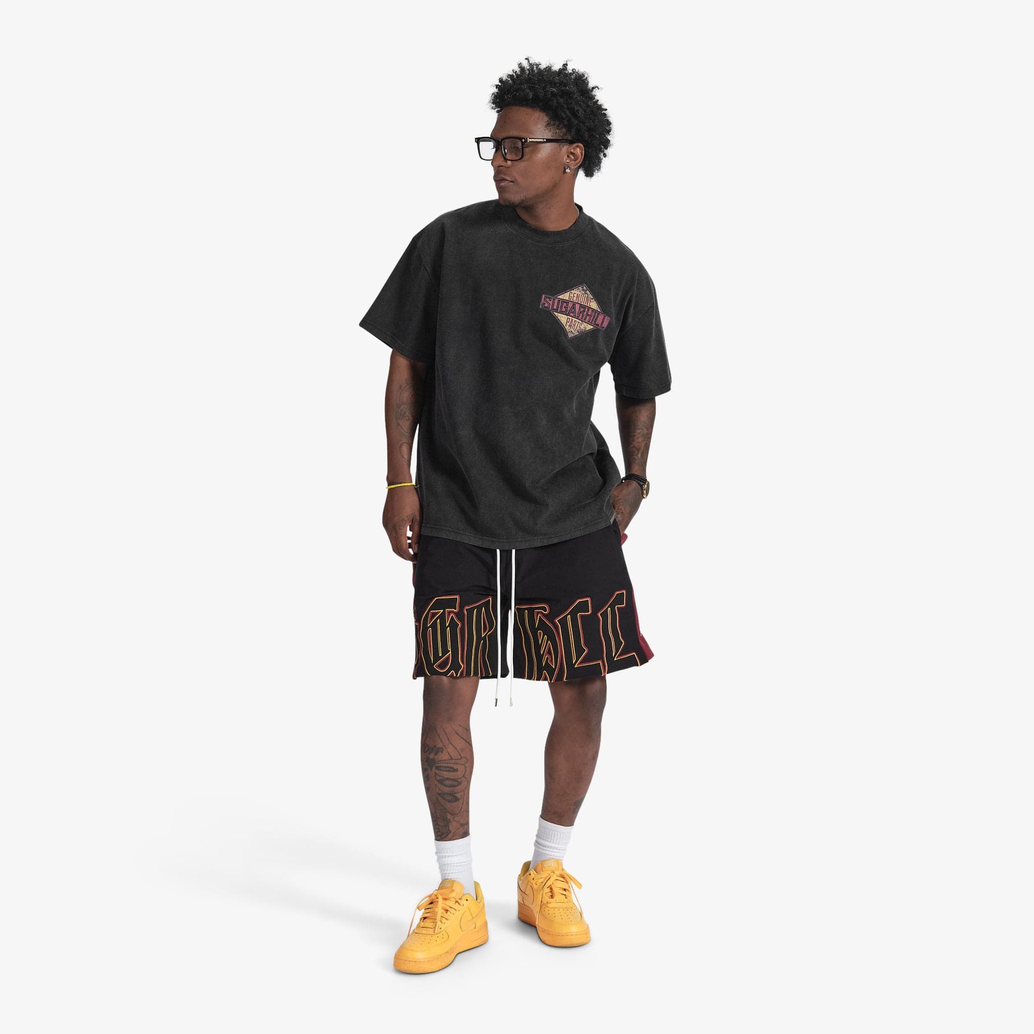 "Magnolia" Snap Shorts (maroon/black) - Image 3