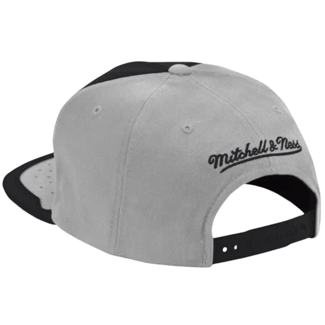Mitchell & Ness Nba Chicago Bulls Day One Snapback (Black/Grey) - Image 2