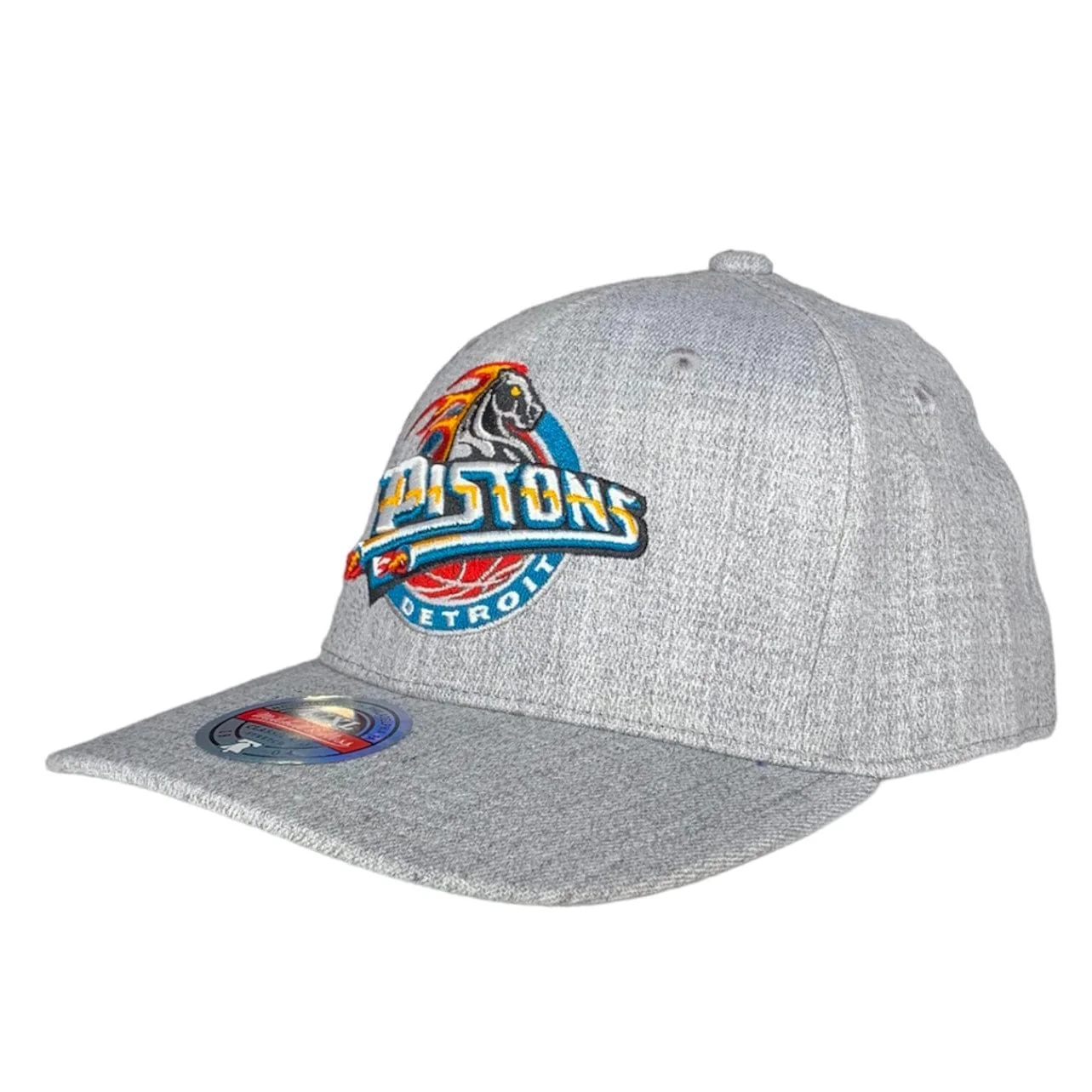 Mitchell & Ness NBA Detroit Pistons Team Heather 2.0 Stretch Fitted Hat (Grey) - Image 2