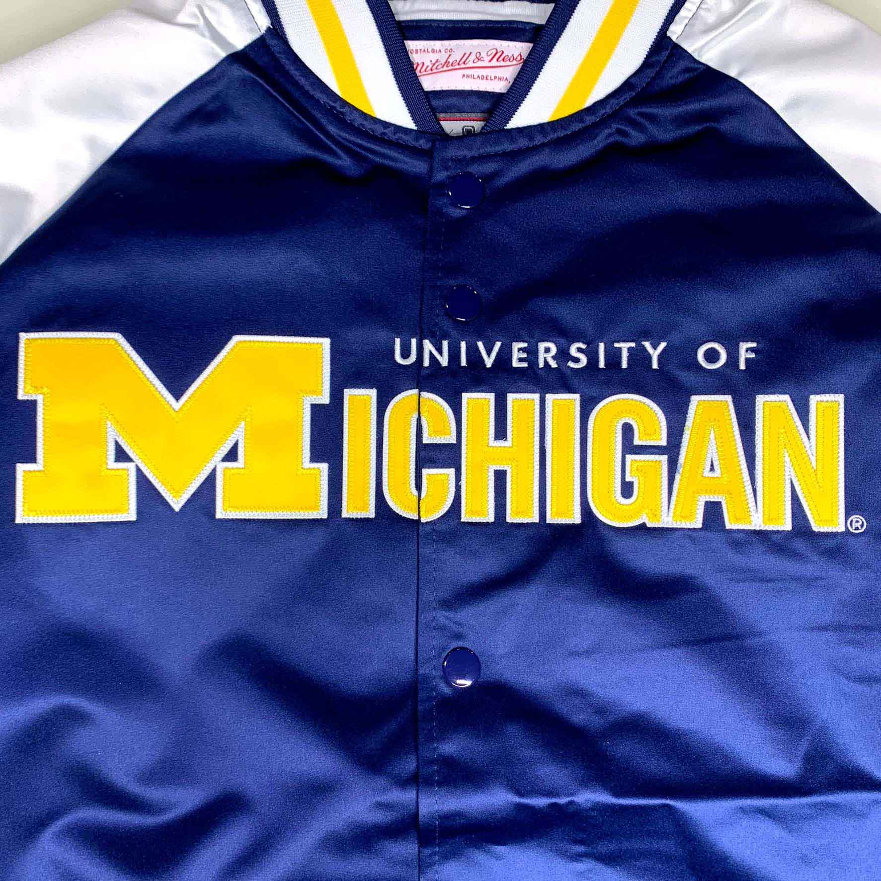 Mitchell & Ness University Of Michigan Primetime LW Satin Jacket (Navy) - Image 3