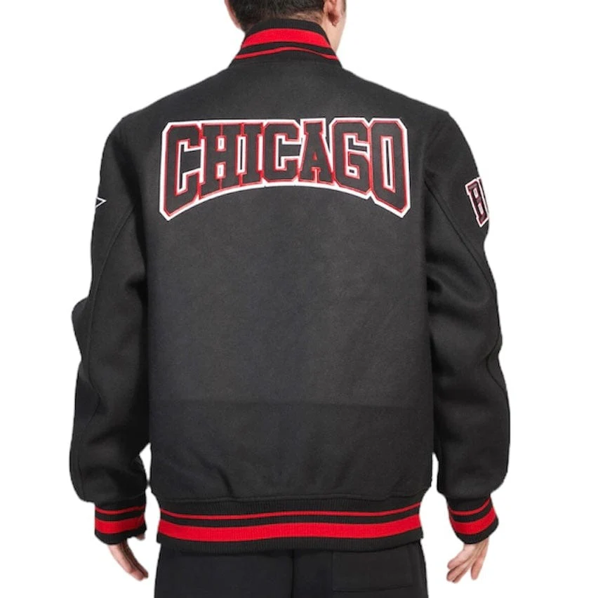 Pro Standard Chicago Bulls Crest Emblem Rib Wool Varsity Jacket (Black/Red) - Image 4